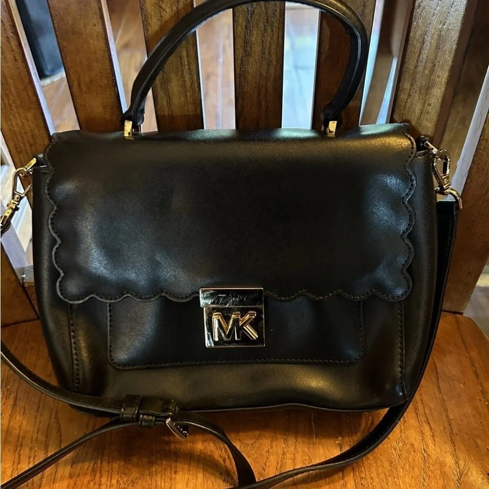 Michael Kors Mindy Medium Convertible Satchel Crossbody Bag